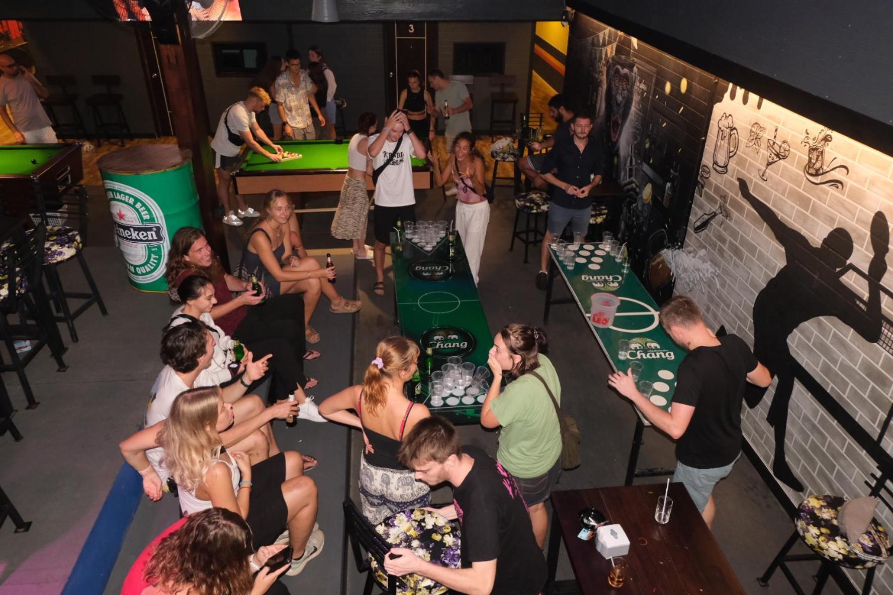 Balcony Party Hostel - 18-40 (Adults Only) Ao Nang Екстер'єр фото
