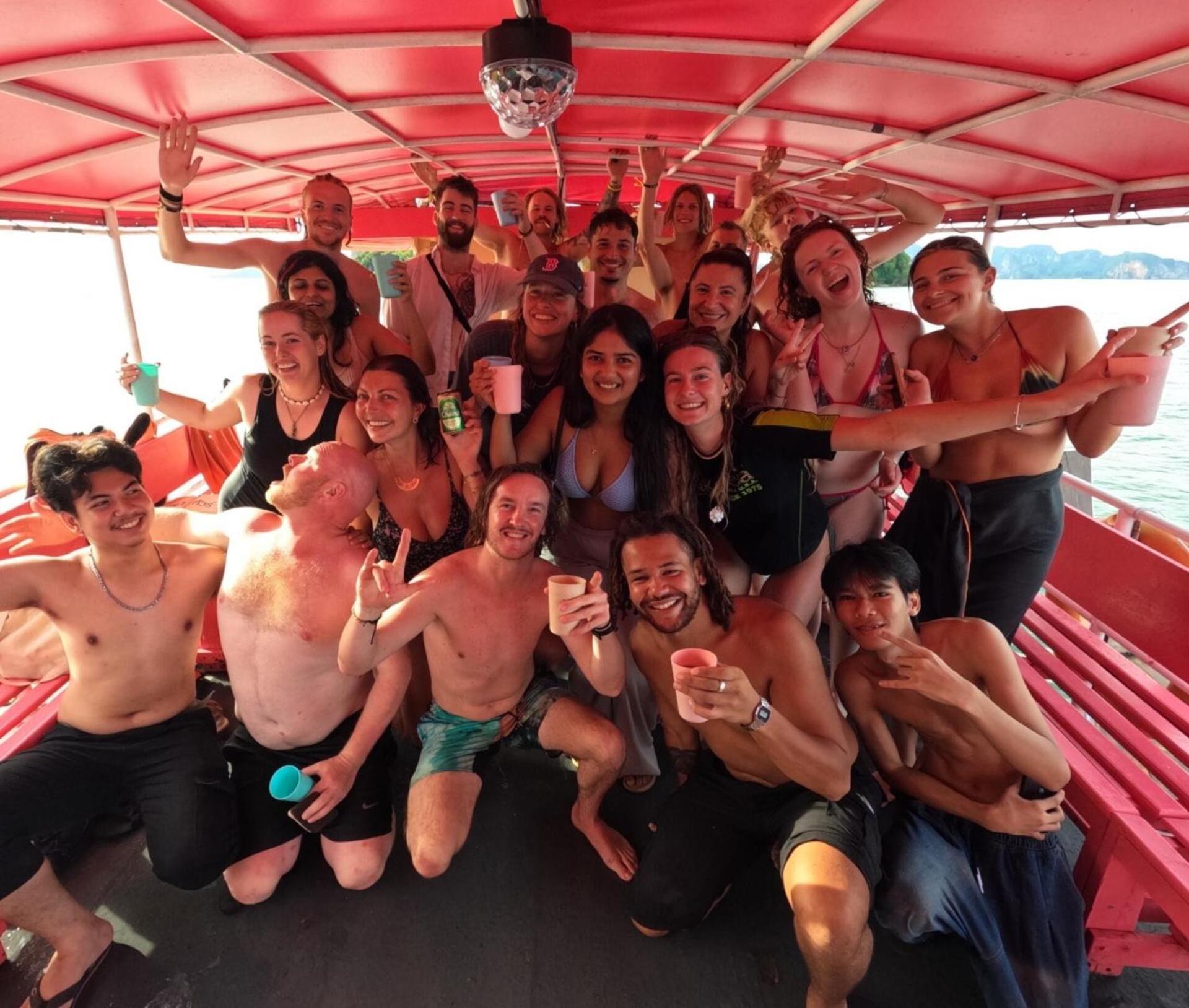 Balcony Party Hostel - 18-40 (Adults Only) Ao Nang Екстер'єр фото