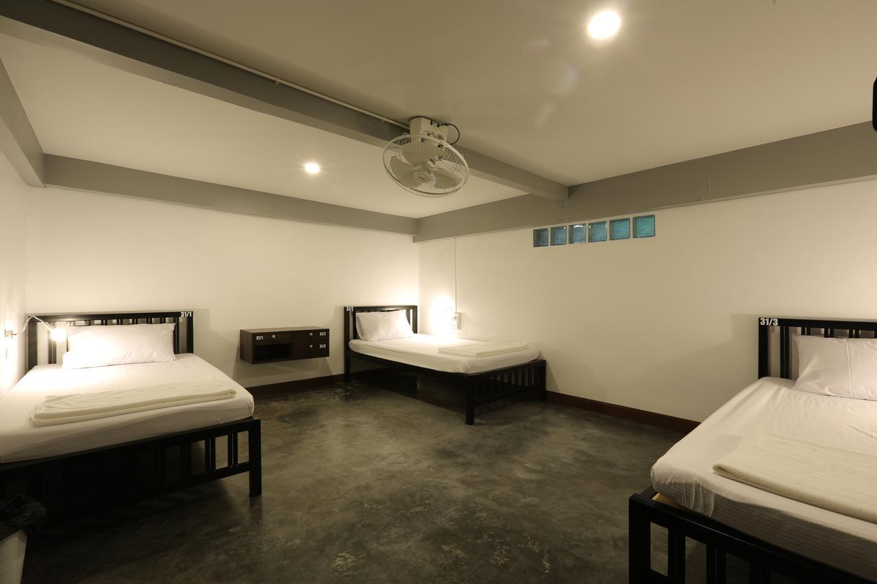 Balcony Party Hostel - 18-40 (Adults Only) Ao Nang Екстер'єр фото