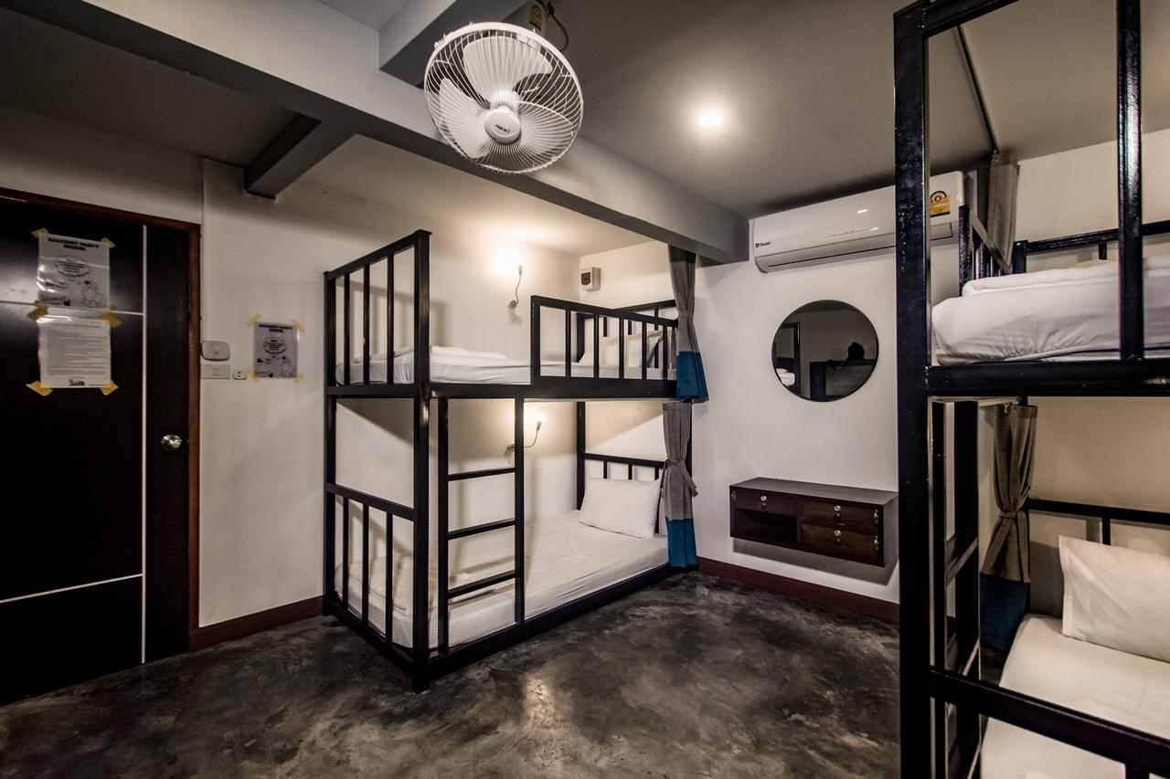 Balcony Party Hostel - 18-40 (Adults Only) Ao Nang Екстер'єр фото