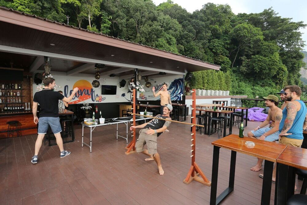Balcony Party Hostel - 18-40 (Adults Only) Ao Nang Екстер'єр фото